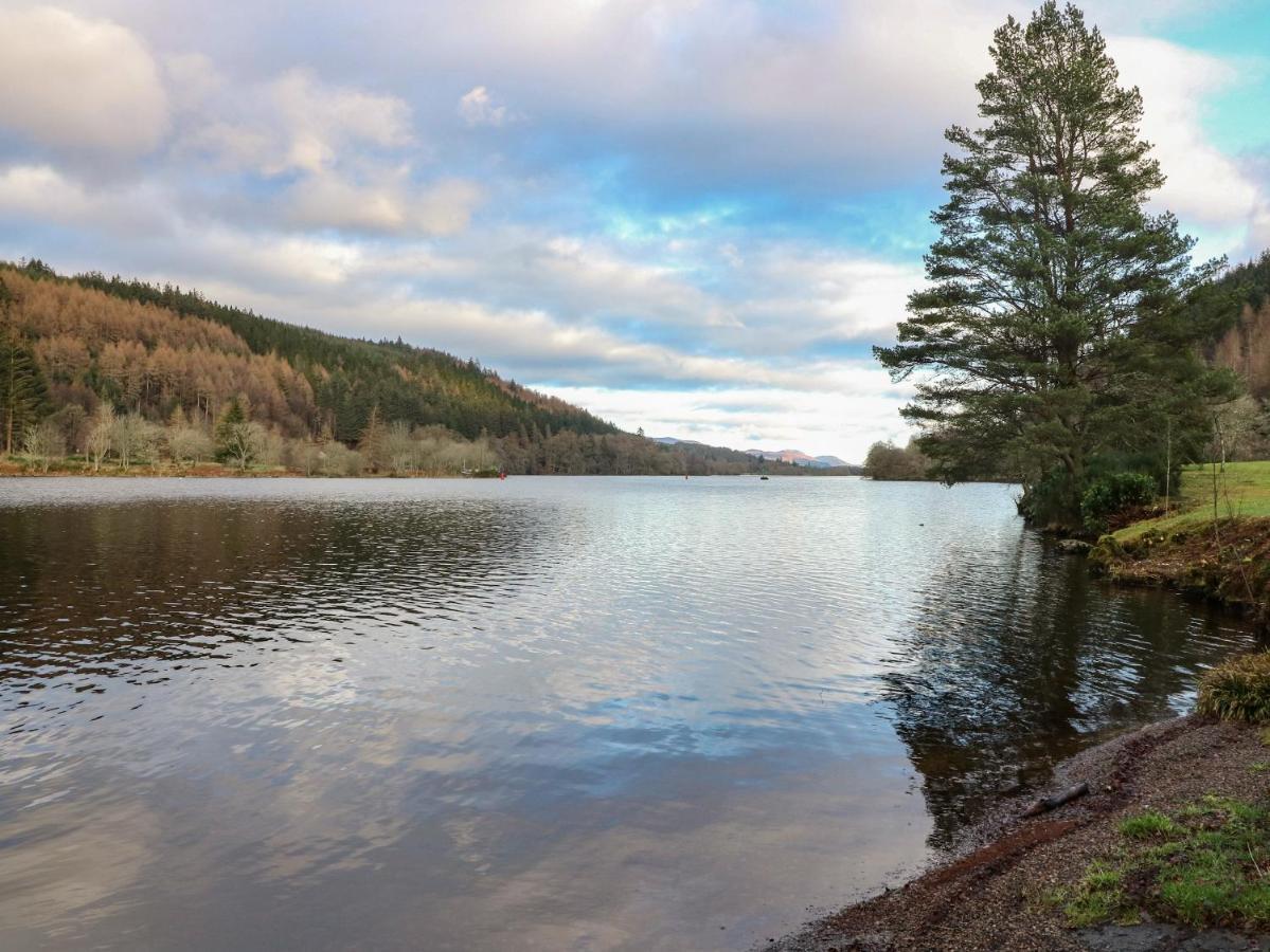 4 River Court Invergarry Buitenkant foto